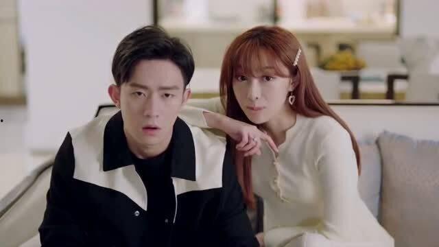 双胞胎情侣吃瓜视频大全,甜蜜互动引网友热议