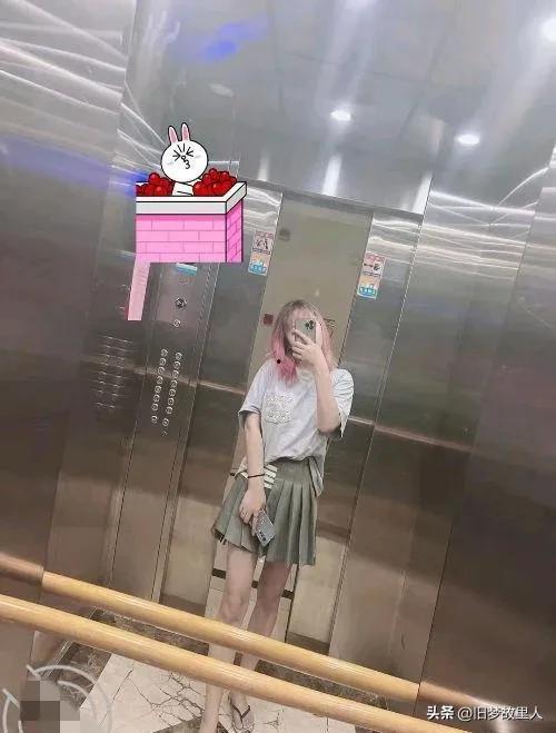 唐山卖花老板娘吃瓜视频,吃瓜视频引发网友热议